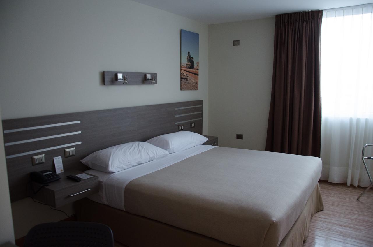 Alto Del Sol Plaza Mejillones Hotell Eksteriør bilde